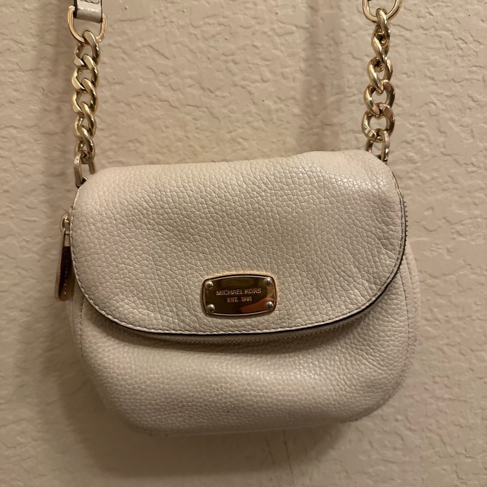 Michael Kors Bedford Flap Crossbody Bag – Ecru Pebbled Leather NWT - Picture 7 of 15